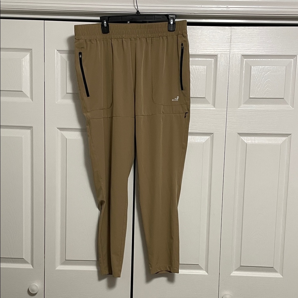NWOT BCG Joggers Sweatpants Workout Gym Training Active Wear Casual Tan Women XL